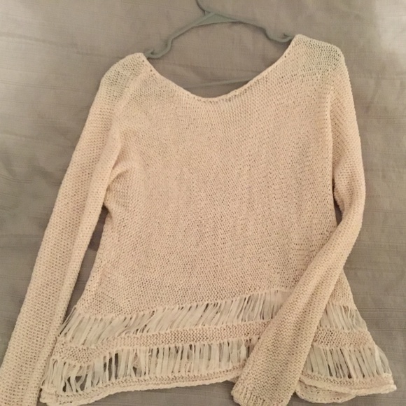 Sweater - Picture 1 of 4